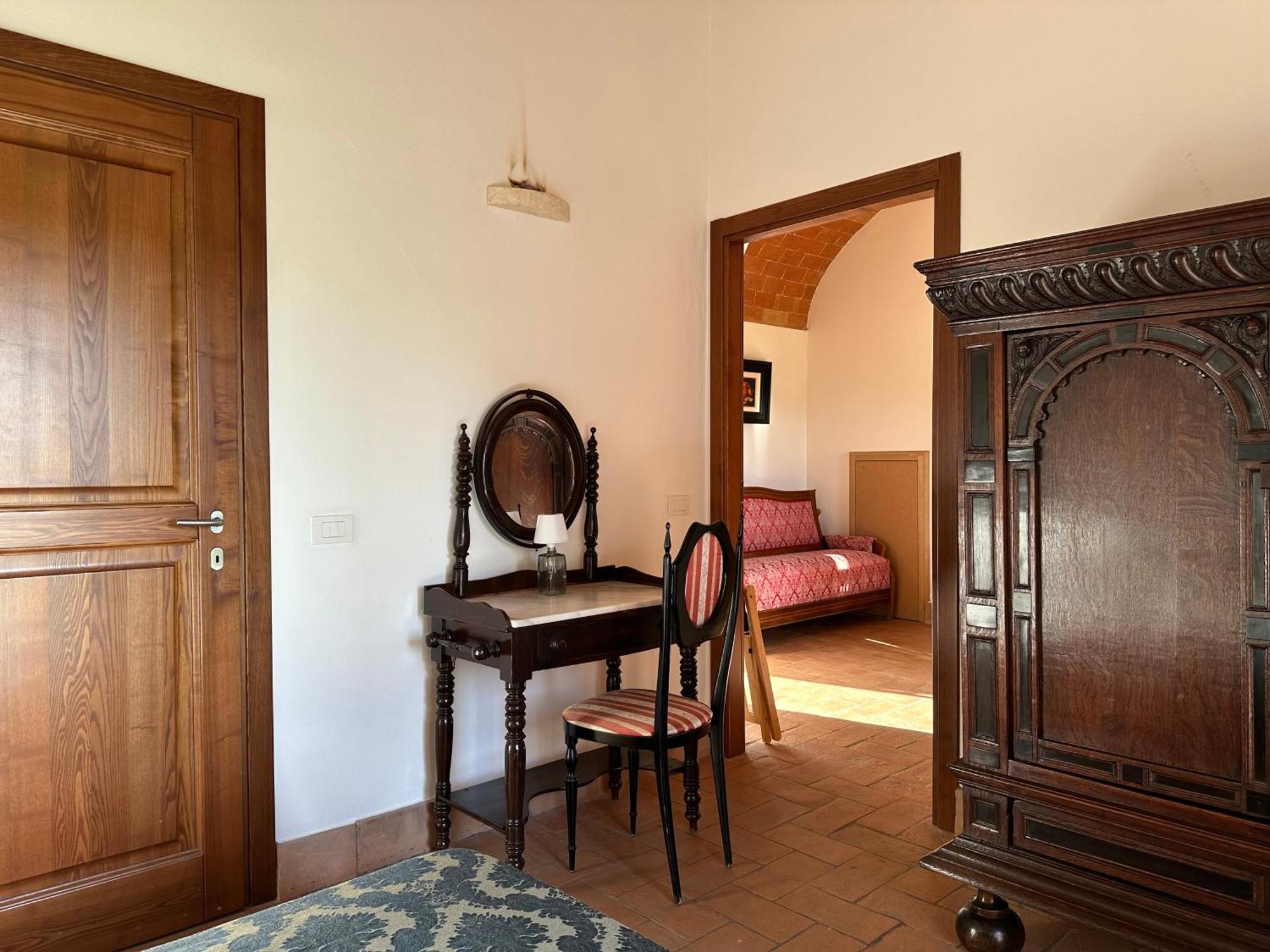 Fornace Del Conte Apartment Abbadia di Montepulciano Luaran gambar